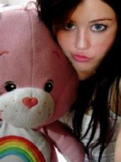 IBCJECSETJYUJUZGMPN - Album pt MileyCyrusIsTheBest