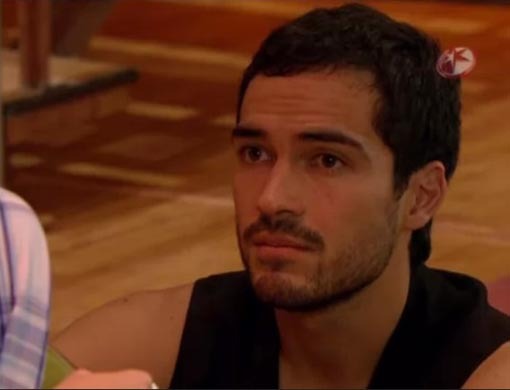 88954612 - Cameleonii-Sebastian Jaramillo