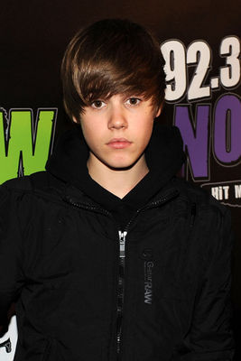  - 0_0 Bowling with Bieber 0_0