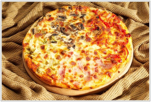 pizza quatro stagioni- 4 poze zac efron - pizzeria