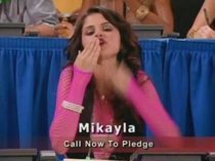 Selena-Gomez-in-hannah-montana - Selena Gomez in hannah montana