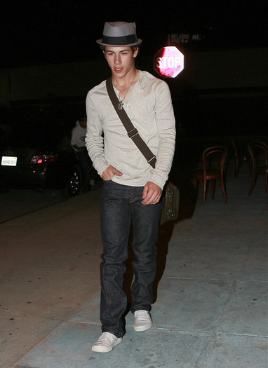 Jonas+Brothers+Leaving+Osteria+Mamma+Restaurant+3z96ebwo0Vtl - Jonas Brothers Leaving Osteria Mamma Restaurant In Hollywood 2