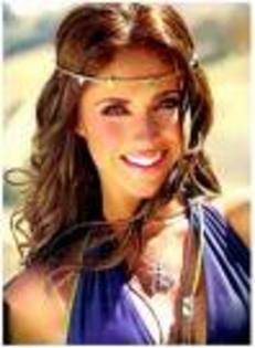 images - Anahi