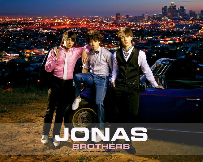 -JonasBrothers-the-jonas-brothers-6461100-1280-1024 - album pentru jonasbrothersfan