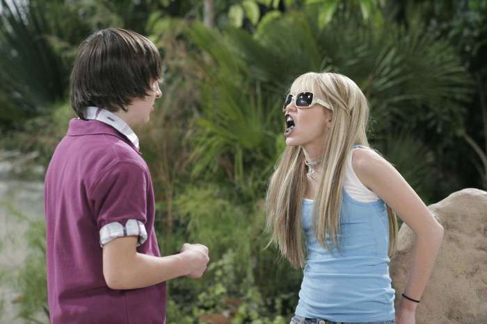 Miley-Get-Your-Gum-hannah-montana-1502211-2560-1707 - Miley in Hannah Montana