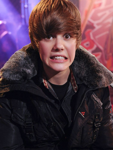 bieber1_muchmusic_122309