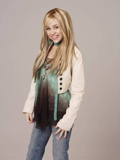 miley-cyrus_dot_com_hannahmontana-promos110