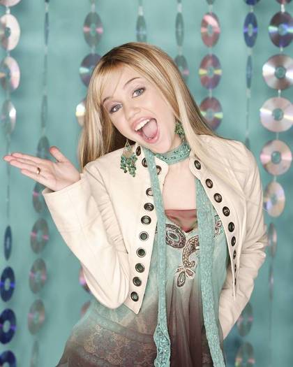 miley-cyrus_dot_com_hannahmontana-promos116 - Hannah Montana Season 1 Promo