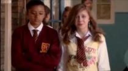 IOUKWGGFBFOOSDPSLWQ - Isabel Bel Powley