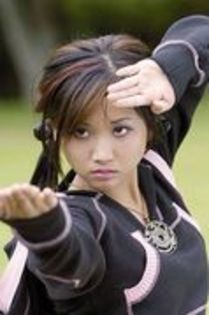 DELSXYSOEEIVBZWNASC - Brenda Song