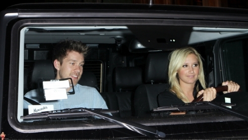 20usa3t - Ashley Tisdale