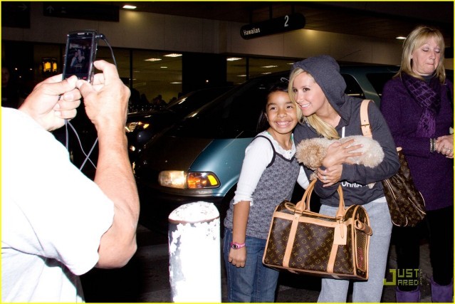 291eqoo - Ashley Tisdale