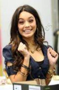 MHFDDWFTOMIFJMQXDGX - vanessa