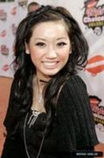 NUEFWFUOJWIPBSOOZTV - Brenda Song