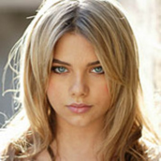 QABLUDNQTPQSYKLYGXJ - Indiana Evans