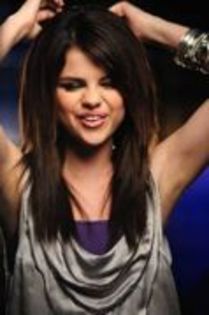 TCCZSAAFBJJWEYVYDZY - selena gomez