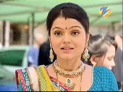 fpcwgx - 0-Triunghiul Iubirii-Choti Bahu Sindoor Bin Suhaag