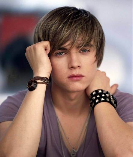 Jesse-McCartney-jesse-mccartney-9489780-865-1024 - album pentru mimilicka