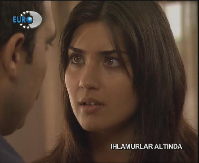 2nhl3x1 - Tuba Buyukustun