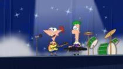  - Phineas si Ferb