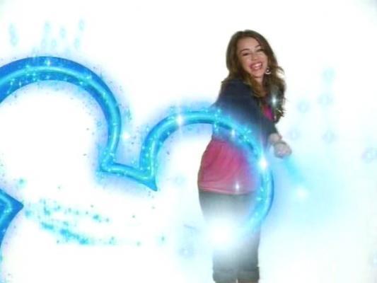  - Intro Disney Channel - Miley Cyrus