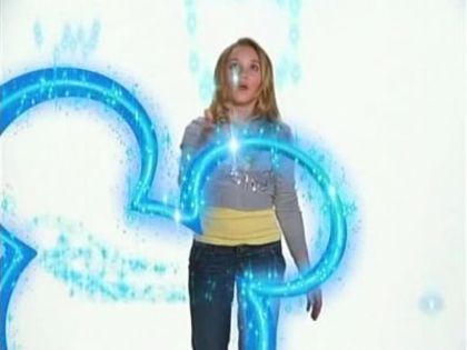  - Intro Disney Channel - Emily Osment