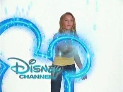  - Intro Disney Channel - Emily Osment