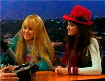 10290233_XAEIJEOXV - hannah montana