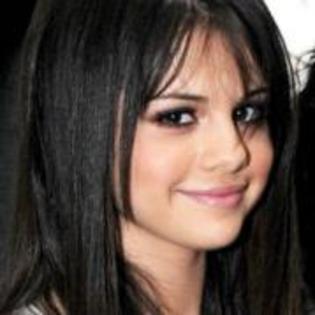 EHHYELVWYLCUBAFRVLJ - selena gomez