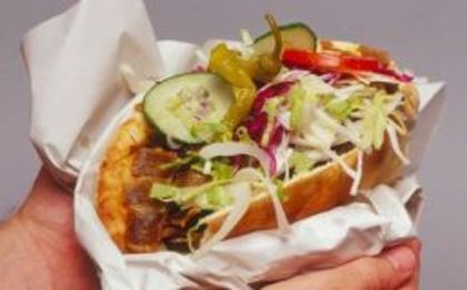 kebab-5 poze ashley tisdale - Fast food