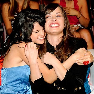 selena_gomez400 - Demi Lovato and Selena Gomez