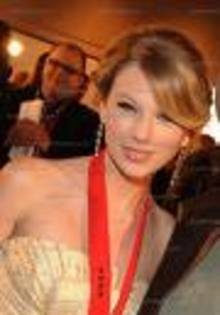 images (4) - Taylor Swift