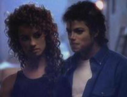 EYOLIRSXHIXKEKDTHGH - Michael Jackson-The way you make me feel