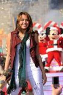 SHQJKXQYLTQQNTCADMN - miley cyrus