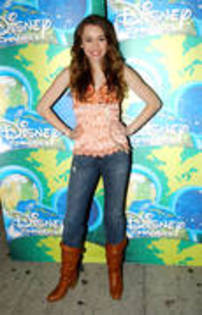 JYLDOCMNJGLMPJSCPQR - miley cyrus