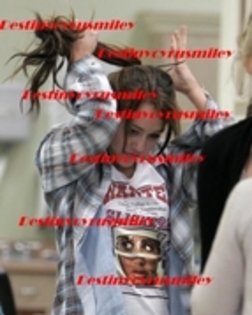 OCWWQHABJPUIQMTPFHK - miley cyrus