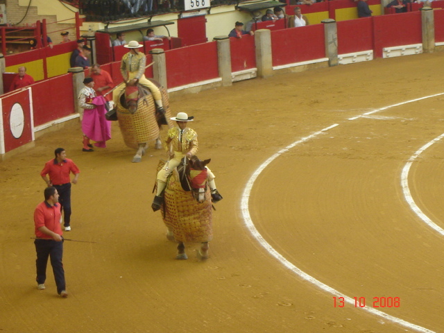 corrida de torros 13-10-2008 023
