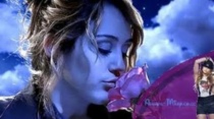 IGXWYROVPMXPJLZXDKB - miley cyrus