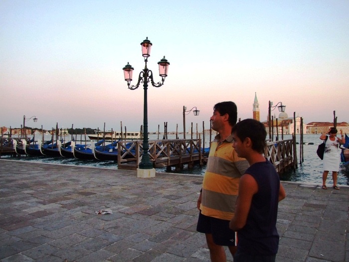 Conches9 196 - 2009 07 Conches9 Venetia2