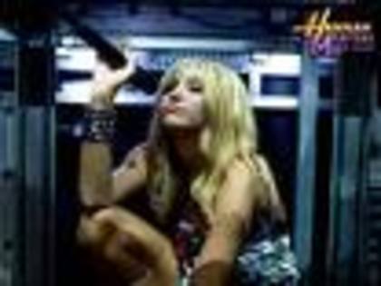 images (1) - Miley And Hannah