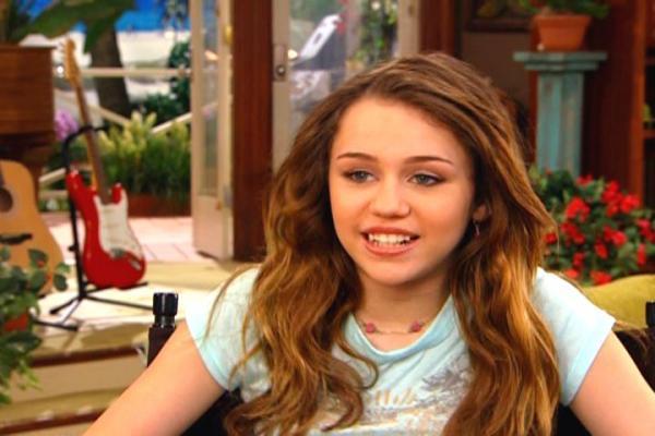 normal_dvddreams_047 - Toate Pozele Mele cu Miley si Hannah00