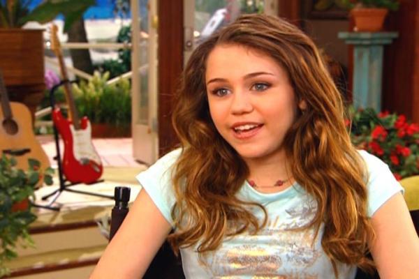 normal_dvddreams_067 - Toate Pozele Mele cu Miley si Hannah00