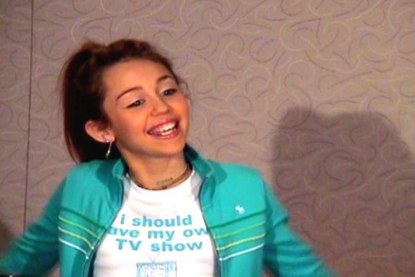 normal_dvddreams_058 - Toate Pozele Mele cu Miley si Hannah00