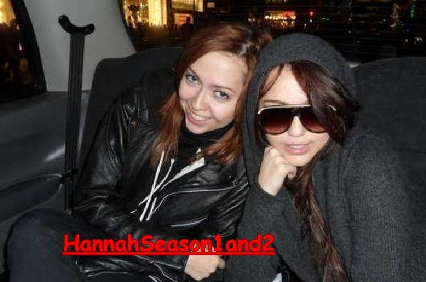 miley-personal-holiday-pictures (3)