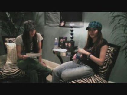 mileyandmandy_040