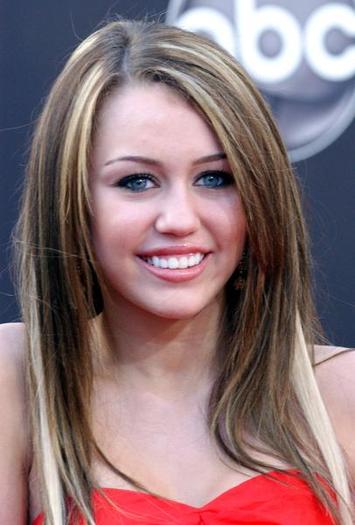 ALO-000944 - Toate Pozele Mele cu Miley si Hannah00