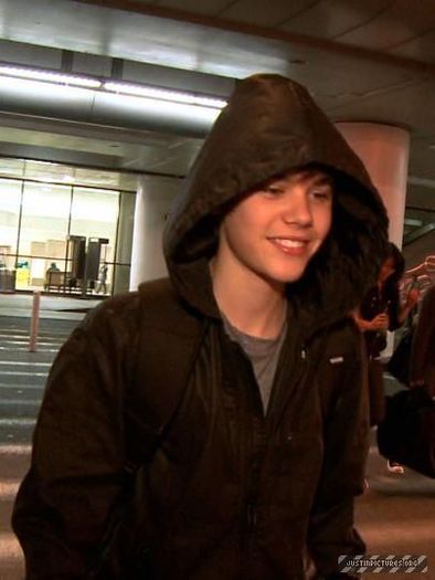 justinbieber_1251666219g