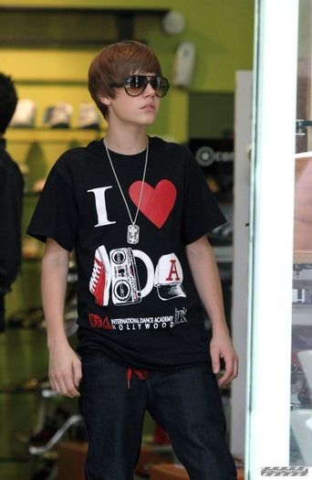 justinbieber_1265736572