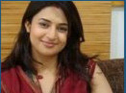 lavi61 - Divyanka sedinta photo si poze noi