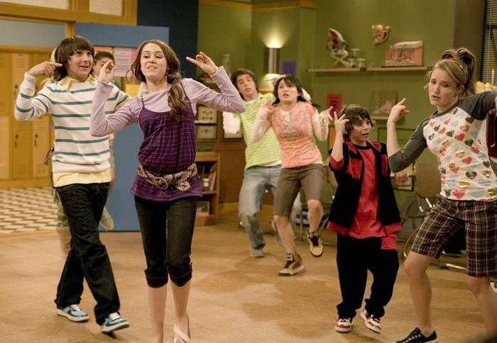 miley-cyrus_dot_com_hannahmontana-stills-season2-141